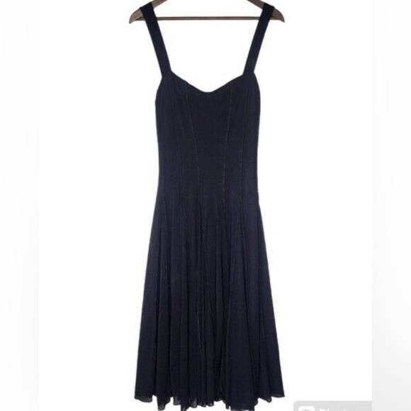 CARMEN Carmen Marc Valvo CLASSIC 🖤BLACK🖤 FIT & FLARE DRESS SIZE MEDIUM 🌟EUC🌟 - Picture 13 of 14